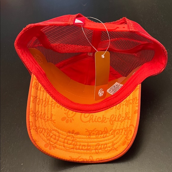 Chick Fil A Zesty Buffalo NWT Adjustable Trucker Hat - Picture 4 of 8